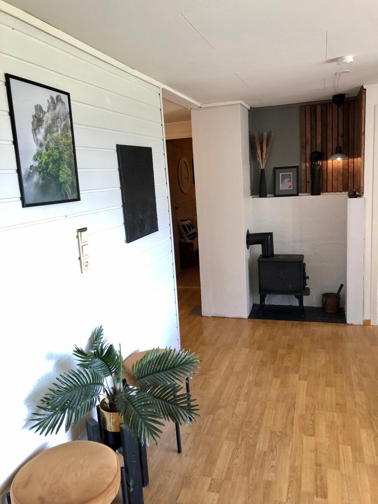 Cozy Landscape House, Near Pulpit Rock Apartment *